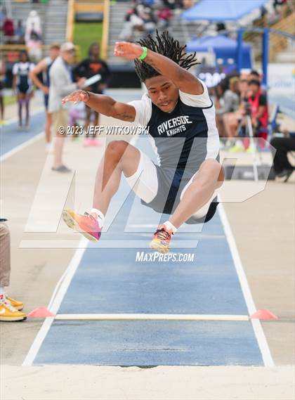 Thumbnail 2 in NCHSAA 1A State Track & Field Championship photogallery.