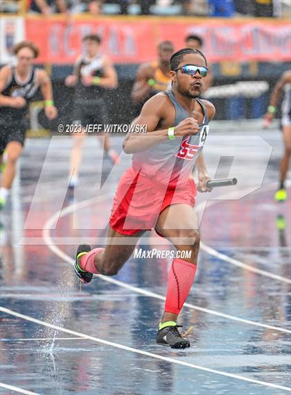 Thumbnail 3 in NCHSAA 1A State Track & Field Championship photogallery.