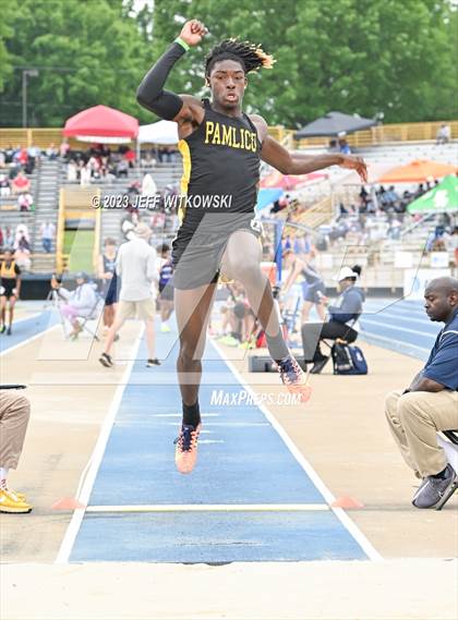 Thumbnail 2 in NCHSAA 1A State Track & Field Championship photogallery.