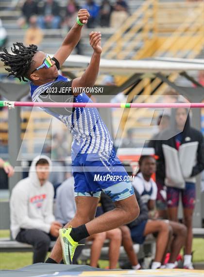 Thumbnail 3 in NCHSAA 1A State Track & Field Championship photogallery.