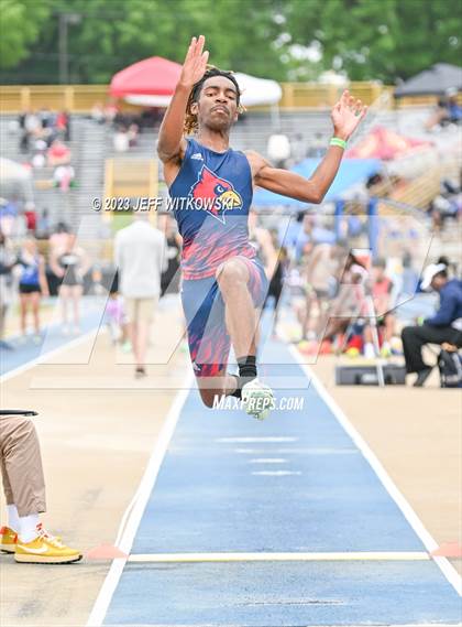 Thumbnail 3 in NCHSAA 1A State Track & Field Championship photogallery.
