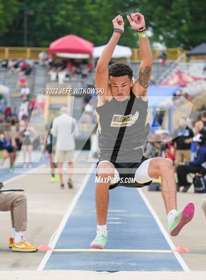 Thumbnail 2 in NCHSAA 1A State Track & Field Championship photogallery.