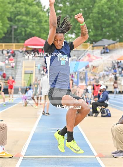 Thumbnail 1 in NCHSAA 1A State Track & Field Championship photogallery.
