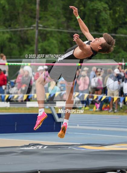 Thumbnail 2 in NCHSAA 1A State Track & Field Championship photogallery.