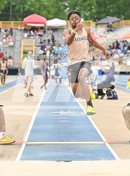 Thumbnail 2 in NCHSAA 1A State Track & Field Championship photogallery.