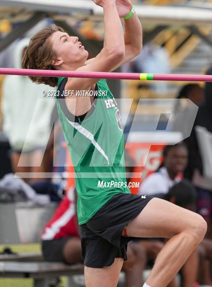 Thumbnail 3 in NCHSAA 1A State Track & Field Championship photogallery.