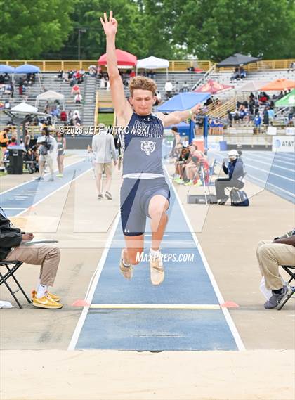 Thumbnail 3 in NCHSAA 1A State Track & Field Championship photogallery.