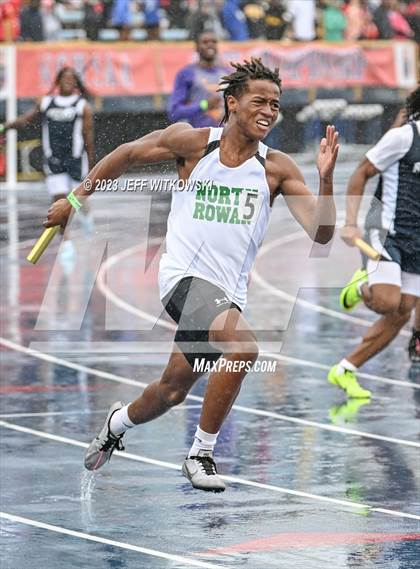 Thumbnail 3 in NCHSAA 1A State Track & Field Championship photogallery.