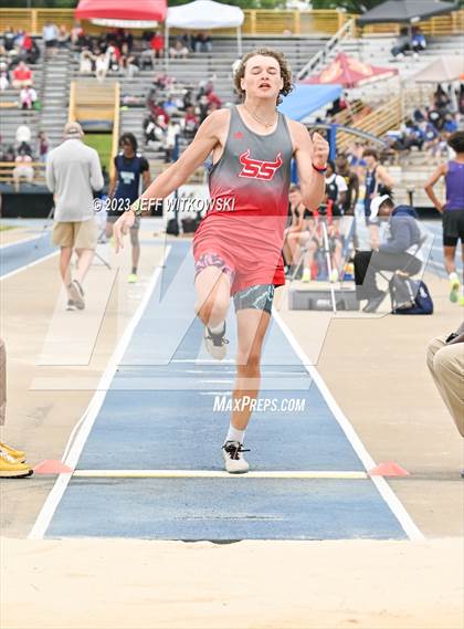 Thumbnail 2 in NCHSAA 1A State Track & Field Championship photogallery.