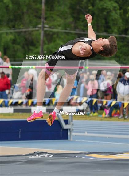 Thumbnail 3 in NCHSAA 1A State Track & Field Championship photogallery.