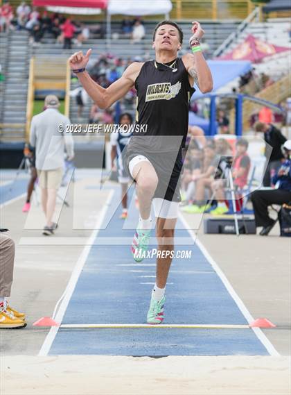 Thumbnail 1 in NCHSAA 1A State Track & Field Championship photogallery.