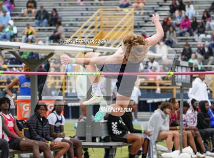 Thumbnail 2 in NCHSAA 1A State Track & Field Championship photogallery.