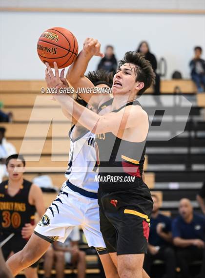 Thumbnail 2 in Torrey Pines vs. Inderkum photogallery.