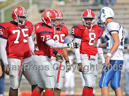 Thumbnail 3 in Alief Taylor vs. Brazoswood (Texas 5A Region 3 Playoffs) photogallery.