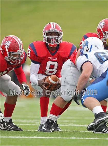 Thumbnail 1 in Alief Taylor vs. Brazoswood (Texas 5A Region 3 Playoffs) photogallery.