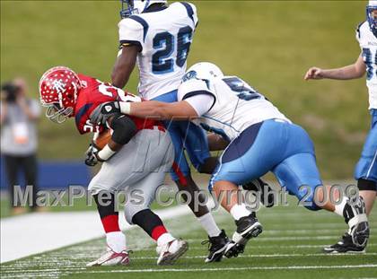 Thumbnail 2 in Alief Taylor vs. Brazoswood (Texas 5A Region 3 Playoffs) photogallery.