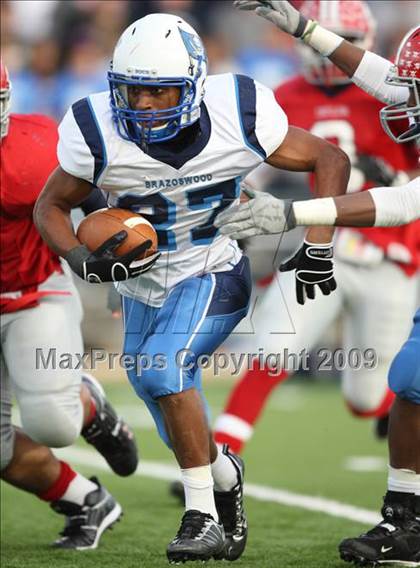 Thumbnail 1 in Alief Taylor vs. Brazoswood (Texas 5A Region 3 Playoffs) photogallery.