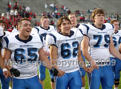 Thumbnail 2 in Alief Taylor vs. Brazoswood (Texas 5A Region 3 Playoffs) photogallery.