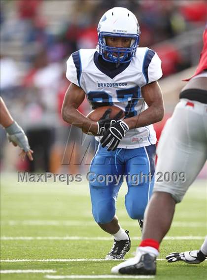 Thumbnail 2 in Alief Taylor vs. Brazoswood (Texas 5A Region 3 Playoffs) photogallery.