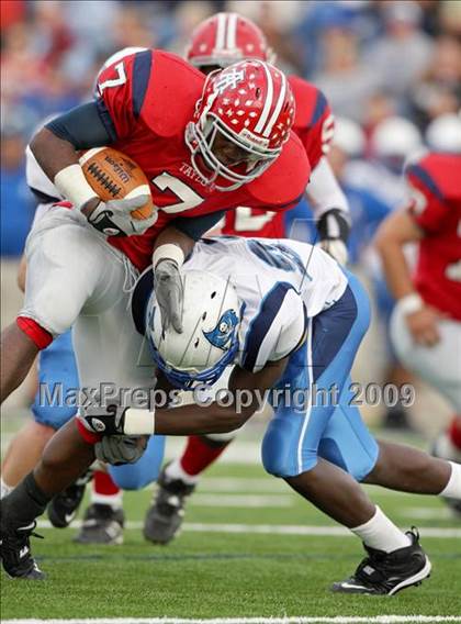 Thumbnail 2 in Alief Taylor vs. Brazoswood (Texas 5A Region 3 Playoffs) photogallery.