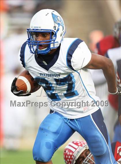 Thumbnail 1 in Alief Taylor vs. Brazoswood (Texas 5A Region 3 Playoffs) photogallery.