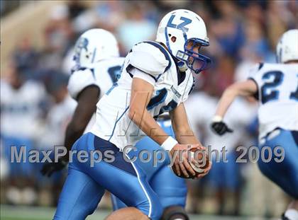 Thumbnail 3 in Alief Taylor vs. Brazoswood (Texas 5A Region 3 Playoffs) photogallery.