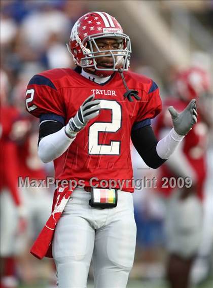 Thumbnail 2 in Alief Taylor vs. Brazoswood (Texas 5A Region 3 Playoffs) photogallery.