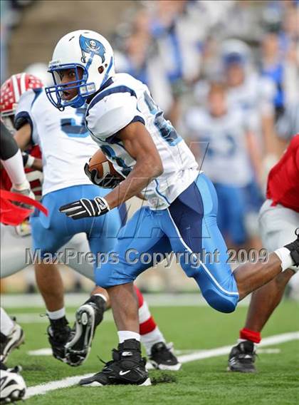 Thumbnail 3 in Alief Taylor vs. Brazoswood (Texas 5A Region 3 Playoffs) photogallery.