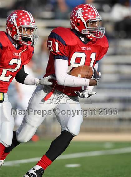 Thumbnail 3 in Alief Taylor vs. Brazoswood (Texas 5A Region 3 Playoffs) photogallery.
