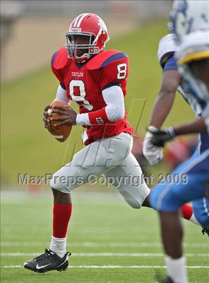 Thumbnail 3 in Alief Taylor vs. Brazoswood (Texas 5A Region 3 Playoffs) photogallery.