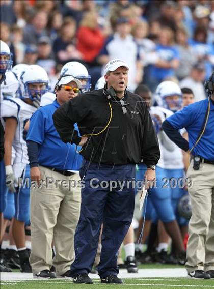 Thumbnail 3 in Alief Taylor vs. Brazoswood (Texas 5A Region 3 Playoffs) photogallery.