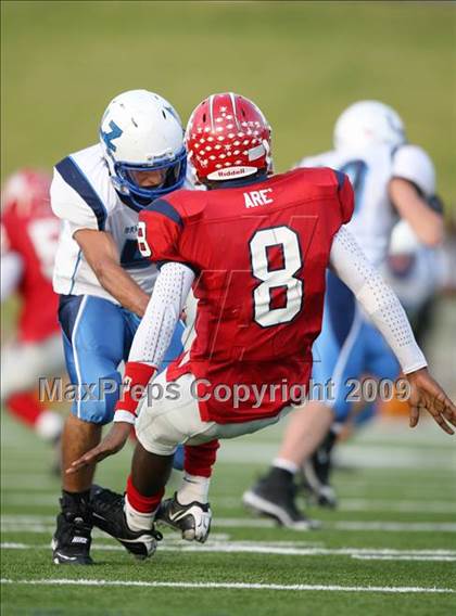 Thumbnail 1 in Alief Taylor vs. Brazoswood (Texas 5A Region 3 Playoffs) photogallery.