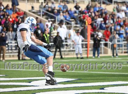 Thumbnail 1 in Alief Taylor vs. Brazoswood (Texas 5A Region 3 Playoffs) photogallery.