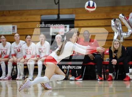 Thumbnail 1 in Castle View @ Regis Jesuit photogallery.