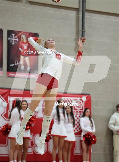 Thumbnail 3 in Castle View @ Regis Jesuit photogallery.