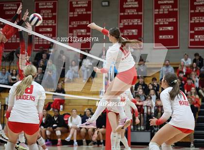 Thumbnail 1 in Castle View @ Regis Jesuit photogallery.