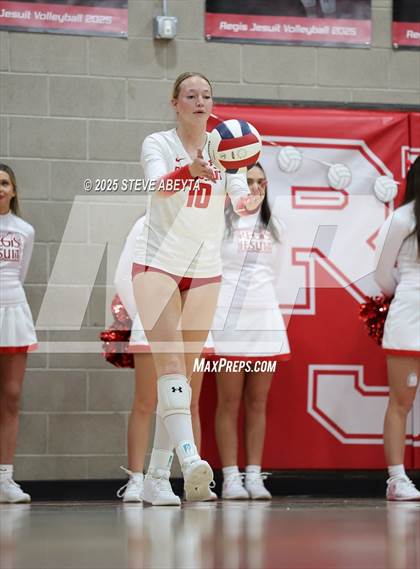 Thumbnail 1 in Castle View @ Regis Jesuit photogallery.