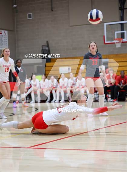 Thumbnail 3 in Castle View @ Regis Jesuit photogallery.