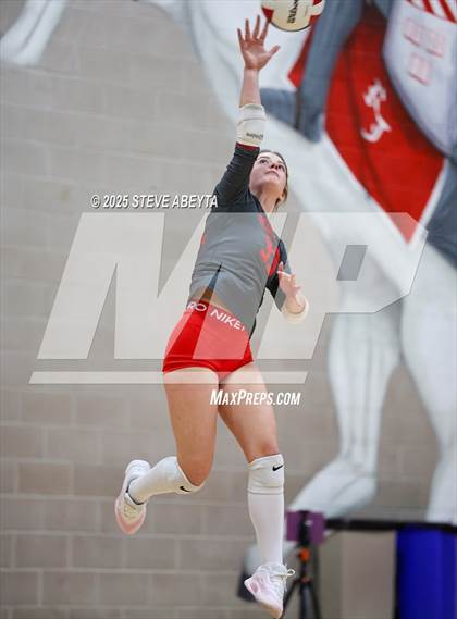 Thumbnail 1 in Castle View @ Regis Jesuit photogallery.