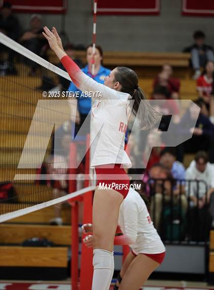 Thumbnail 1 in Castle View @ Regis Jesuit photogallery.