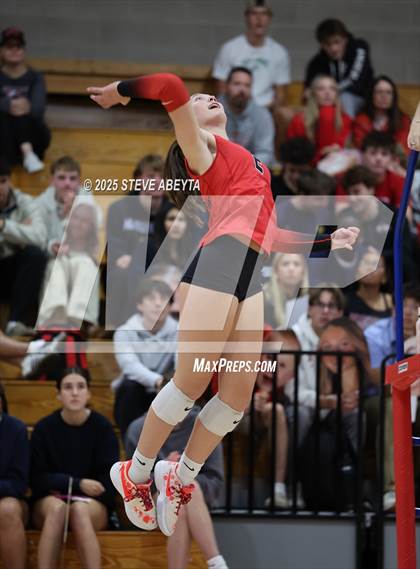 Thumbnail 1 in Castle View @ Regis Jesuit photogallery.