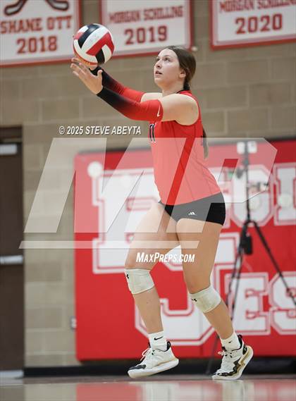 Thumbnail 3 in Castle View @ Regis Jesuit photogallery.