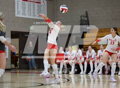 Thumbnail 2 in Castle View @ Regis Jesuit photogallery.