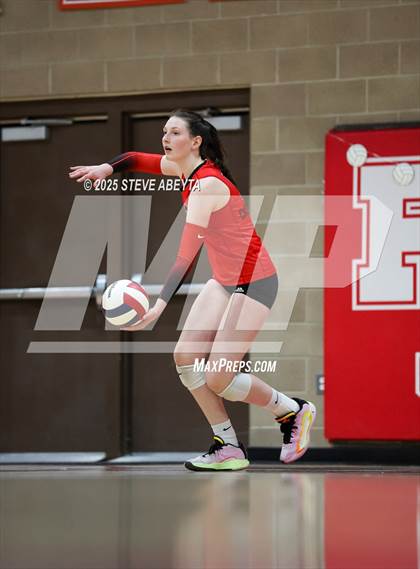 Thumbnail 2 in Castle View @ Regis Jesuit photogallery.