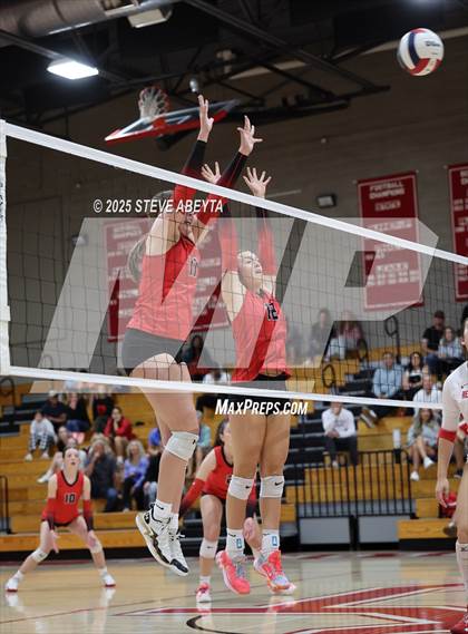 Thumbnail 1 in Castle View @ Regis Jesuit photogallery.