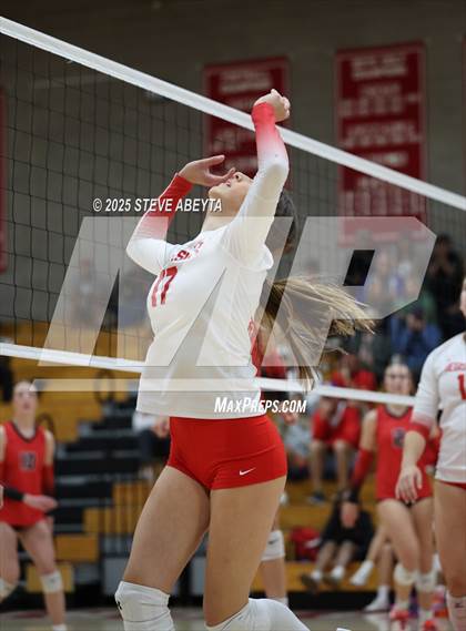 Thumbnail 1 in Castle View @ Regis Jesuit photogallery.