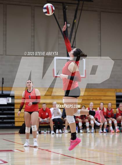 Thumbnail 1 in Castle View @ Regis Jesuit photogallery.