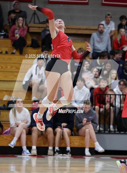 Thumbnail 2 in Castle View @ Regis Jesuit photogallery.