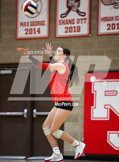 Thumbnail 1 in Castle View @ Regis Jesuit photogallery.