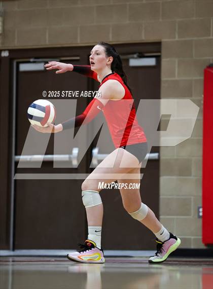 Thumbnail 1 in Castle View @ Regis Jesuit photogallery.